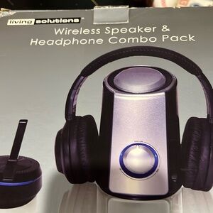 WIRELESS SPEAKER AND HEADPHONE COMBO PACK !